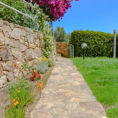 Green Garden House בודוני