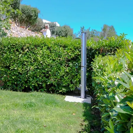 Green Garden House בית נופש